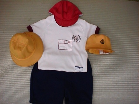 姉崎中学校指定ウインドブレーカー他